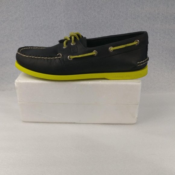 RaRe Sperry Original 2eye Classic boat shoes men9us/8.5uk=women 10.5us Leather - Picture 1 of 8